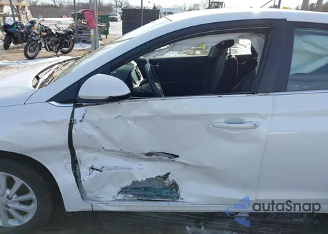 2019 Hyundai Accent Sel z USA, uszkodzony, nr VIN 3KPC24A31KE076974